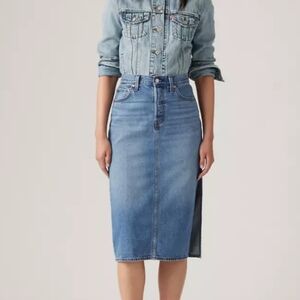 Levi's Denim 90's Style Slit Skirt Size 30